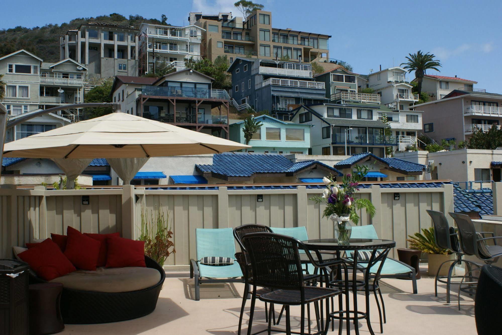Aurora Hotel Avalon Bagian luar foto