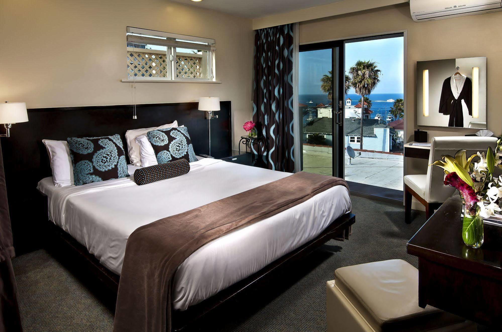 Aurora Hotel Avalon Bagian luar foto